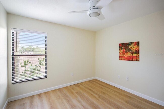Building Photo - 5793 Avista Dr