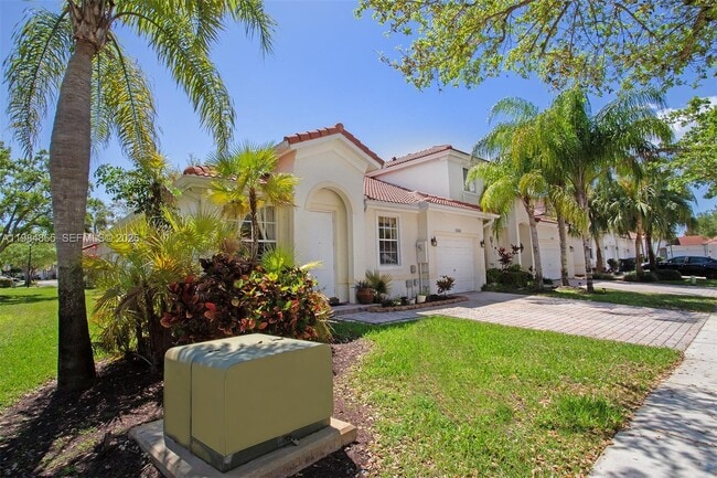 Building Photo - 18860 SW 25th Ct