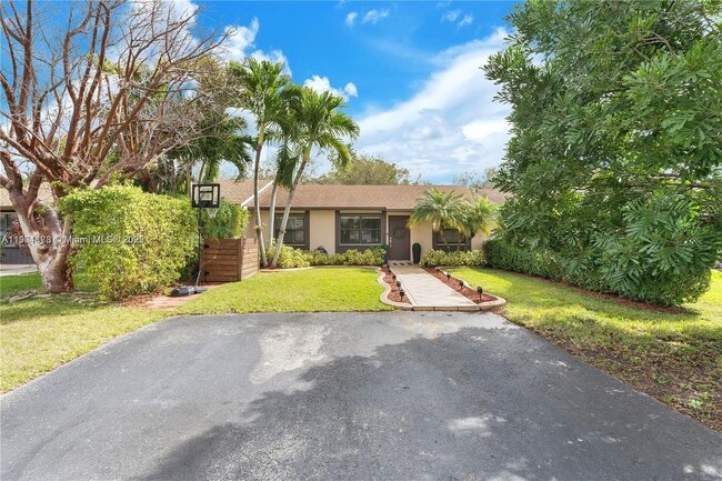 Primary Photo - 4809 SW 135th Ct