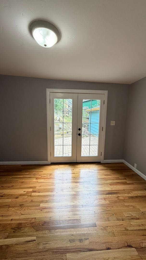 Building Photo - Charming 2 Bedroom Home Near Downtown Glenwood Springs