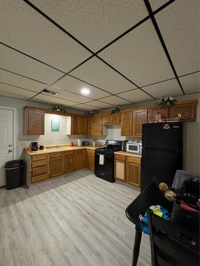 Building Photo - Townhouses - Exeter, MO