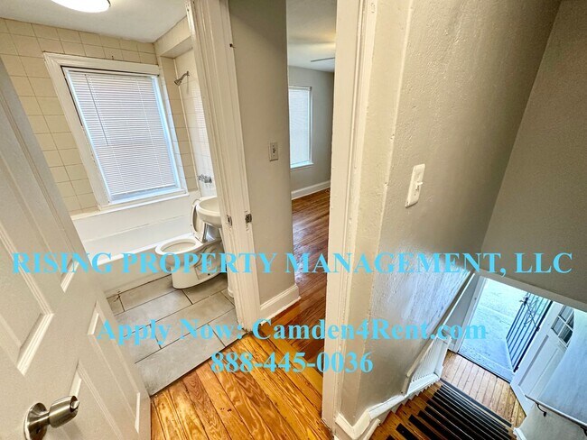 Building Photo - Newly Renovated 2 bedroom 1 bathroom home ...