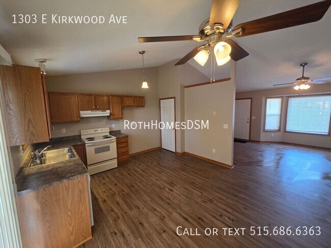 Building Photo - 1303 E Kirkwood Ave