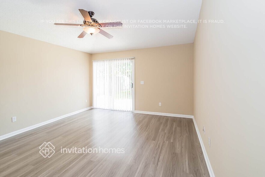 Building Photo - 129 Dragonfly Dr