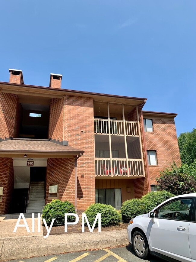 Building Photo - 140 Green Turtle Ln