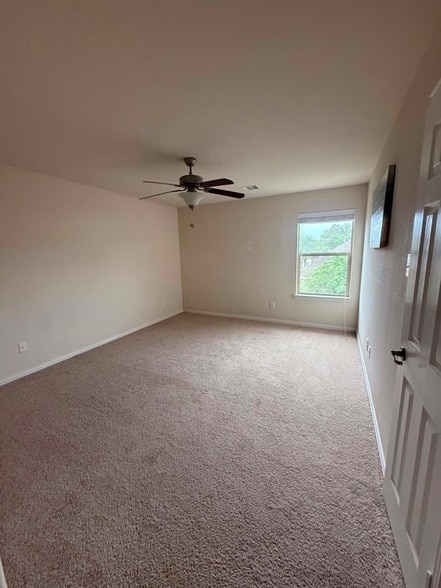 Building Photo - 19806 Amber Village Ln