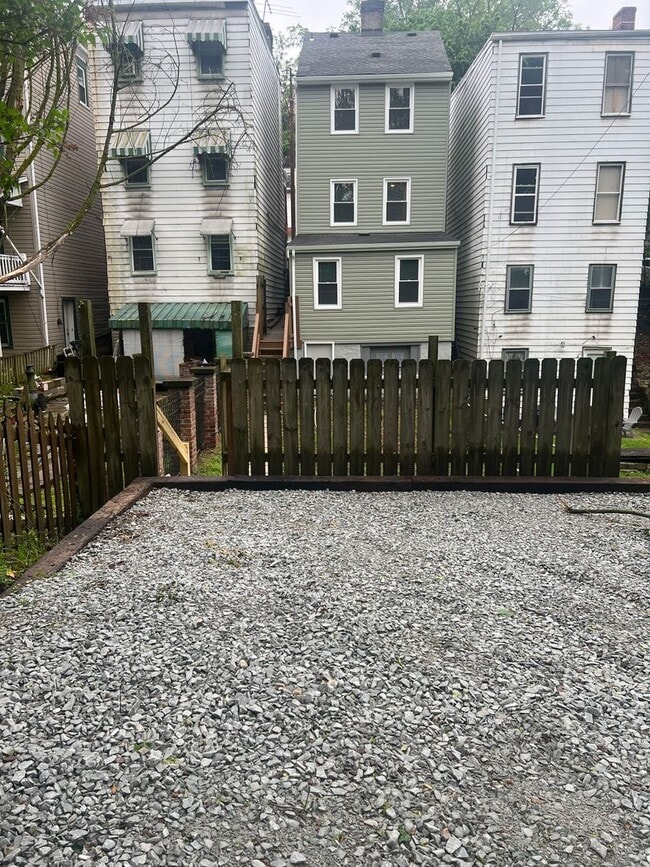 Building Photo - 2677 S 18th St