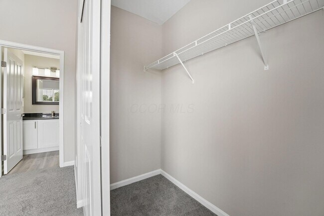 Building Photo - 2048 Opal St