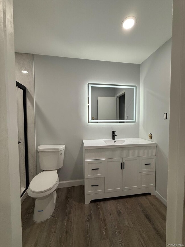 Building Photo - 227 N Walnut St