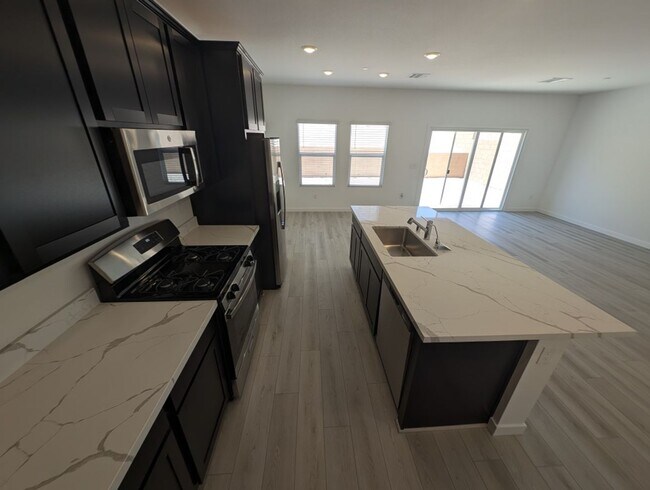 Building Photo - 3339 Rocky Waters Ave