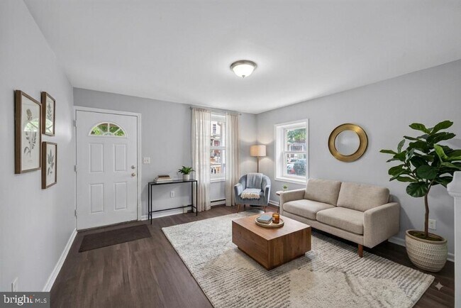 Building Photo - 74 N 18th St