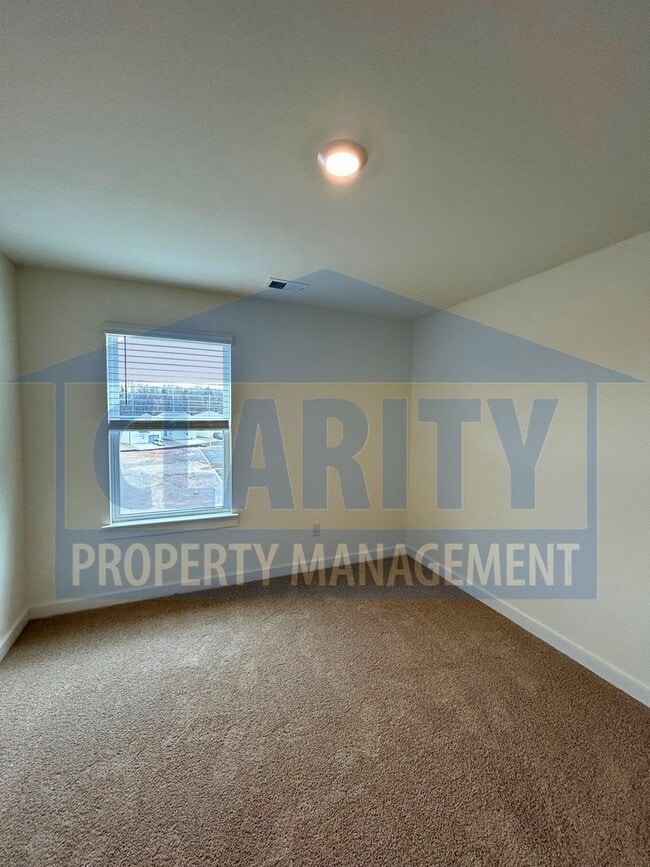 Building Photo - Newly built three bedroom townhome!