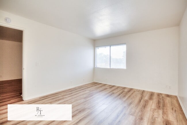 Building Photo - Lowest in the area!  Beautiful Family Home...