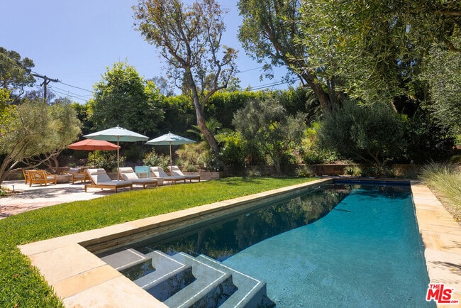 Building Photo - 6456 Sycamore Meadows Dr