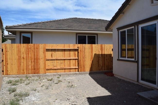 Building Photo - 1429 Cheetah St