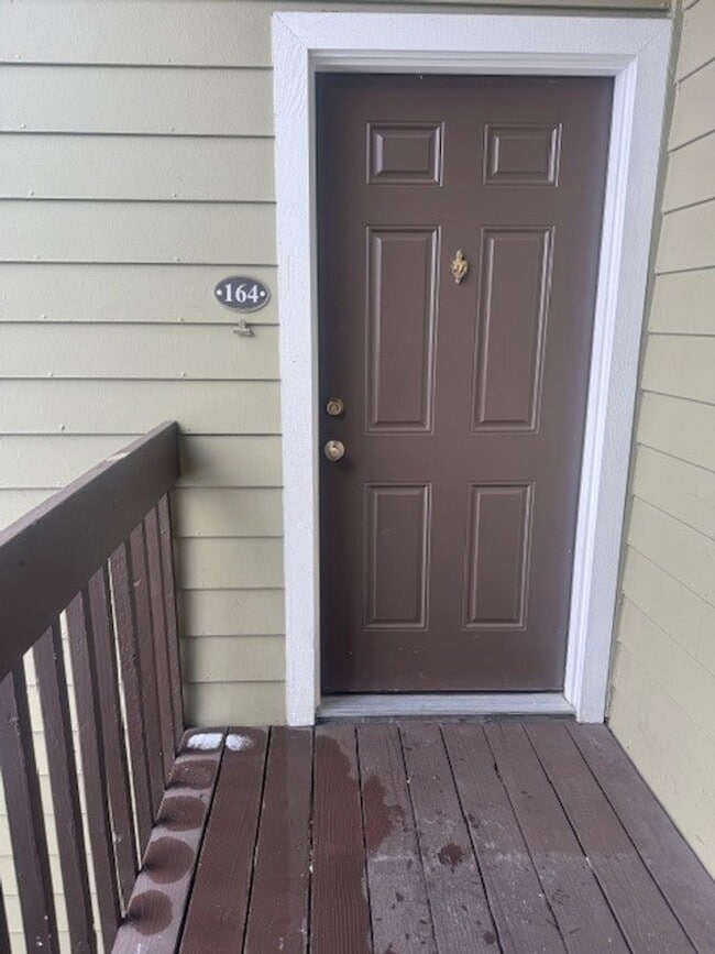 Building Photo - Two bedroom one bath condo in South Reno