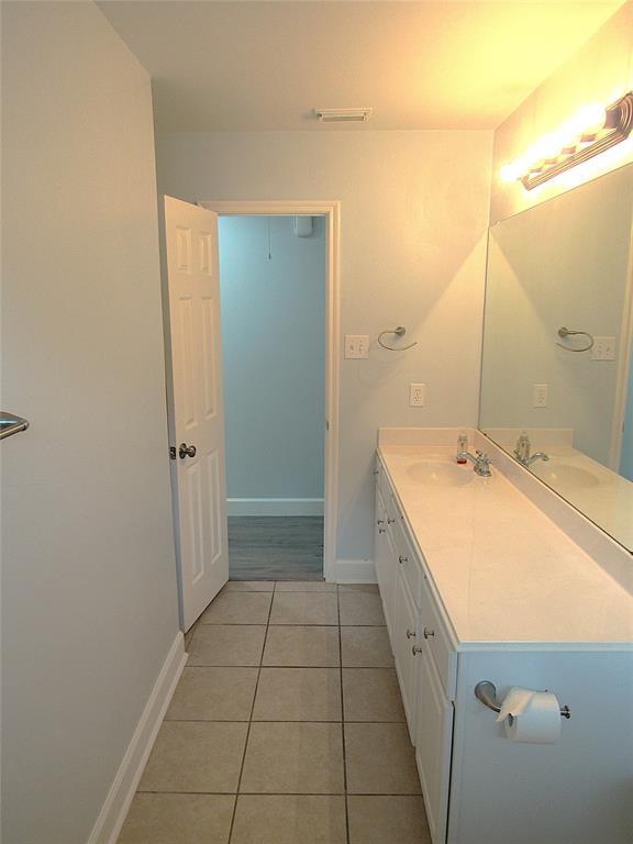 Building Photo - 21722 Prairie Spring Ln