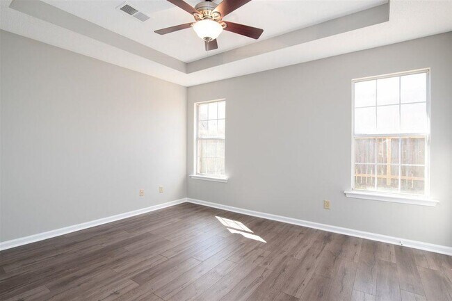Building Photo - 2807 Virginia Woods Pl
