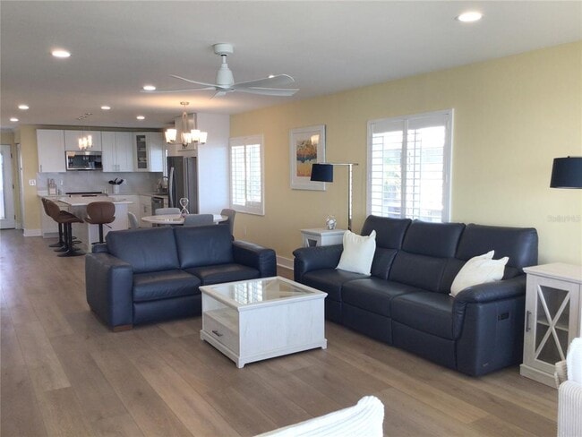 Building Photo - 6400 Flotilla Dr