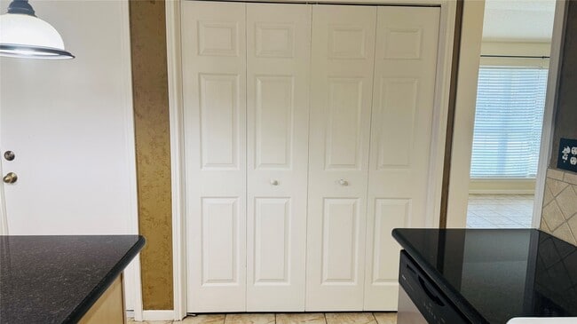 Building Photo - 5808 Forest Timbers Dr