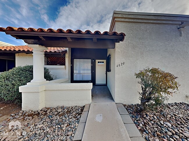 Building Photo - 4820 N 89th Ave