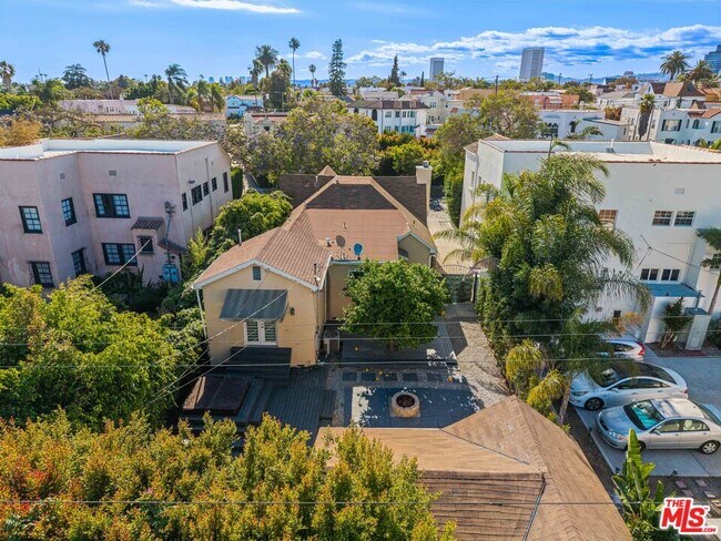 Building Photo - 1112 S Highland Ave