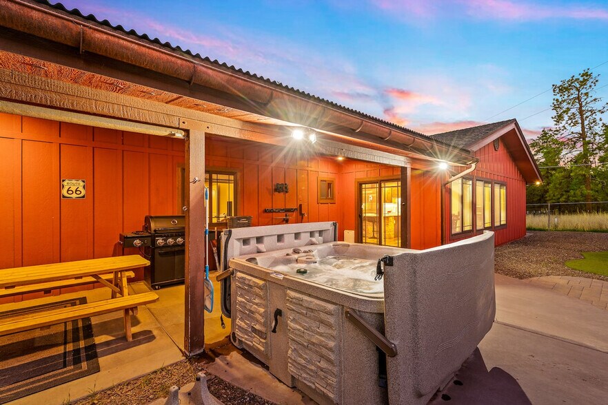 Building Photo - 5420 Cassi Ln