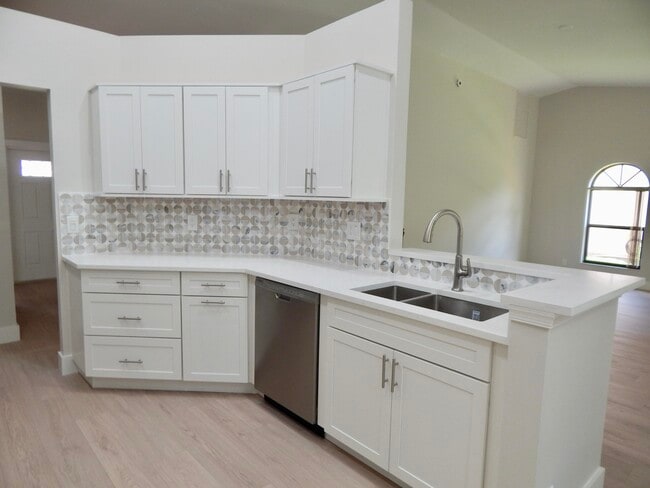 Building Photo - 22864 Marbella Cir