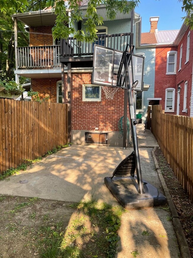 Building Photo - 3 Bedroom home in Carlisle PA!