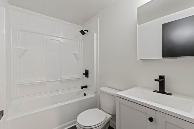 Building Photo - AVAILABLE NOW!! Fully RENOVATED 3 bedroom TOWNHOME in WEST MIFFLIN! COME CHECK IT OUT!