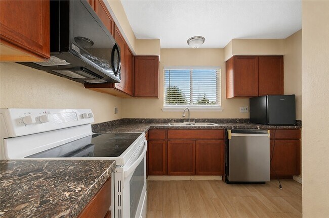 Building Photo - 11923 Loveland Pass Dr