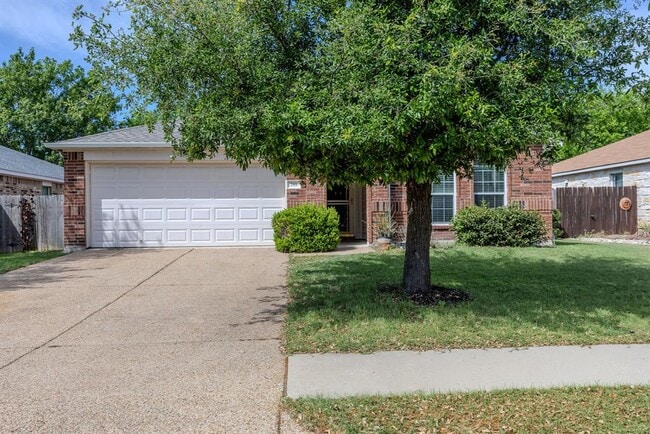 Building Photo - 789 Kingfisher Ln