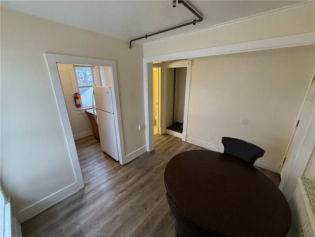 Building Photo - 65 Ford Ave