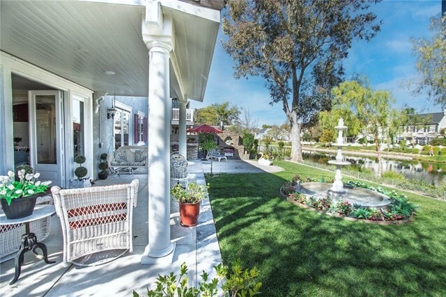 Building Photo - 27016 Island