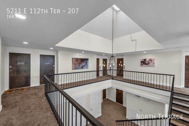 Building Photo - 5211 E 112 Terrace