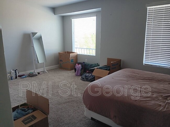 Building Photo - 3304 East 3050 S St