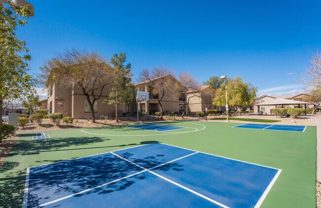 Building Photo - Check this Beautiful Condo Unit located in a gated Terrasini  community!