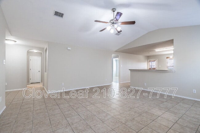 Building Photo - 9810 Magnolia Run