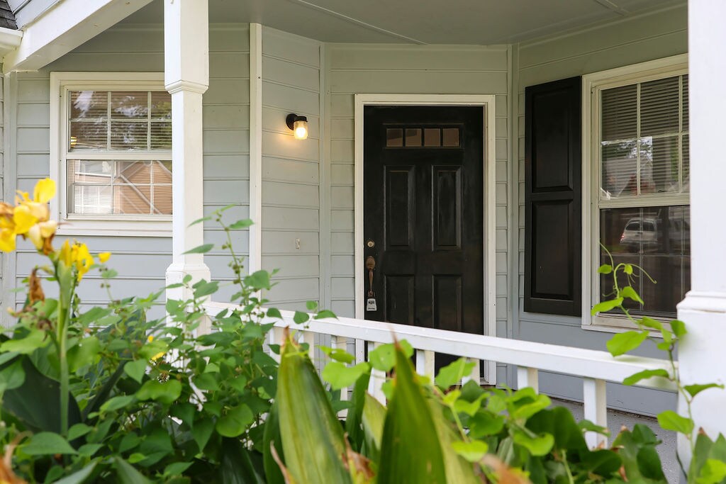 Building Photo - 112 Buena Vista Dr