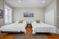 Building Photo - 215 W 138th St