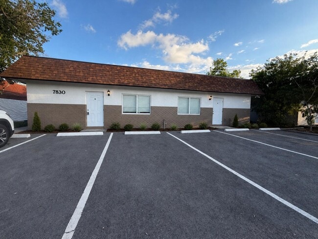 Building Photo - 7830 SW 10th Ct