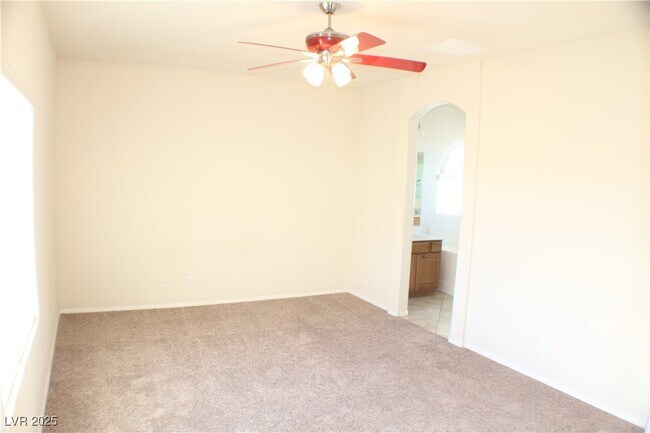 Building Photo - 5524 Markley Ave
