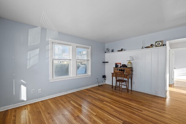 Building Photo - 57-59-59 Larchwood Rd