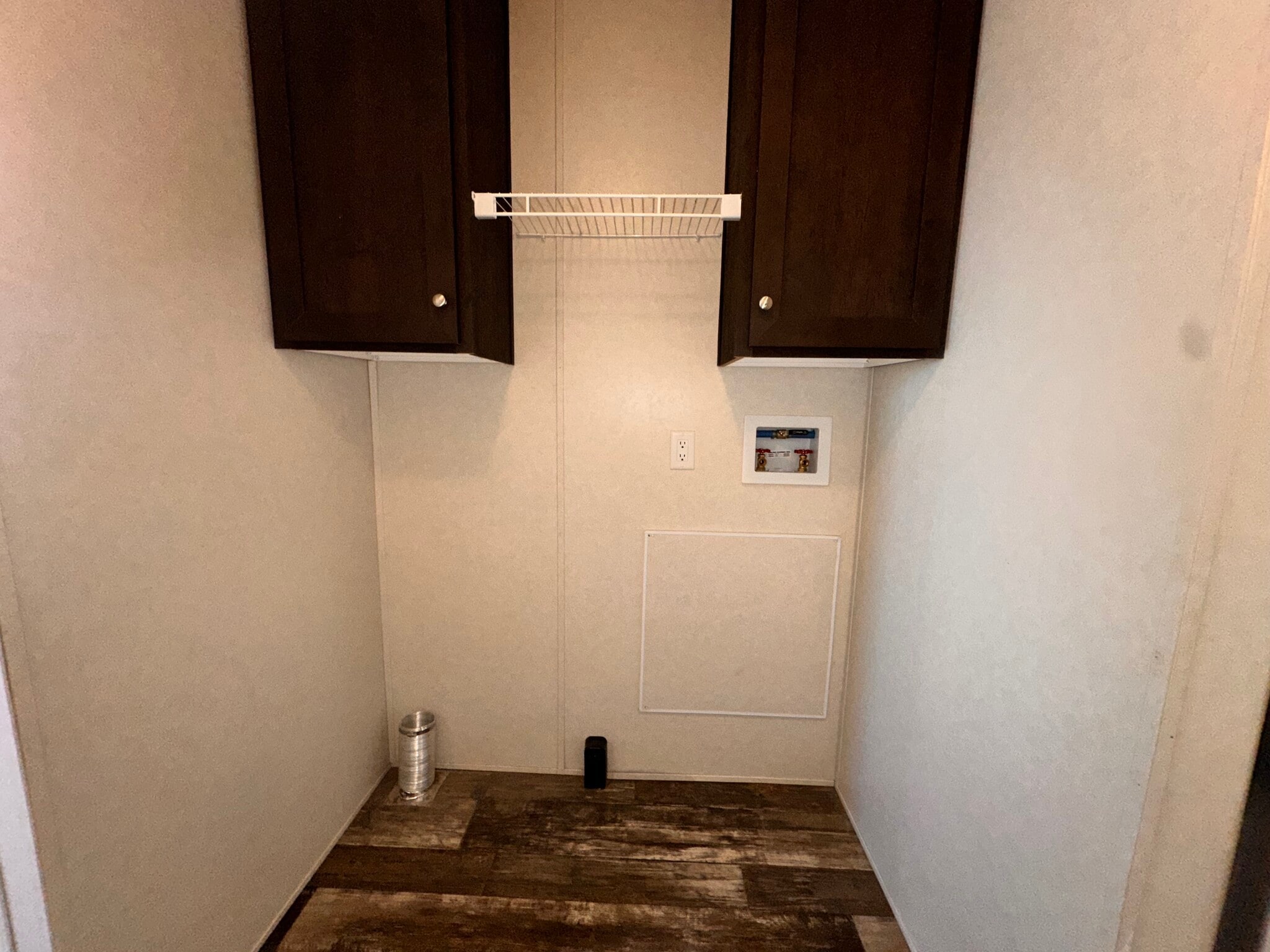 Building Photo - 24 Skeena St