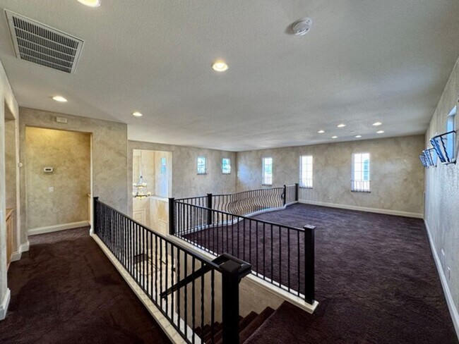 Building Photo - Stunning expansive 3 Bedroom Redhawk Home with Office, Loft & Pool/Spa!