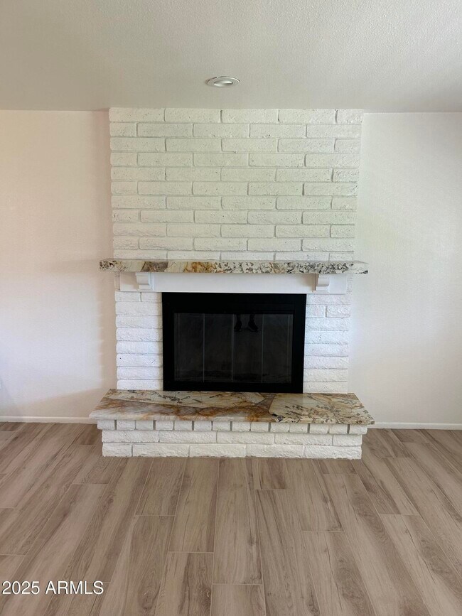 Building Photo - 7211 N 46th Ave