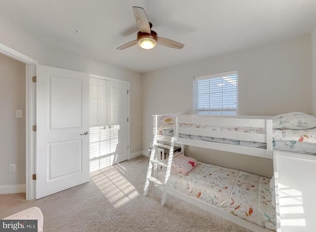 Building Photo - 23856 Myrtle Glen Way