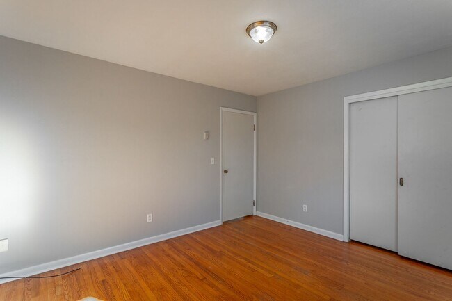 Building Photo - 3613 Old Ringgold Rd