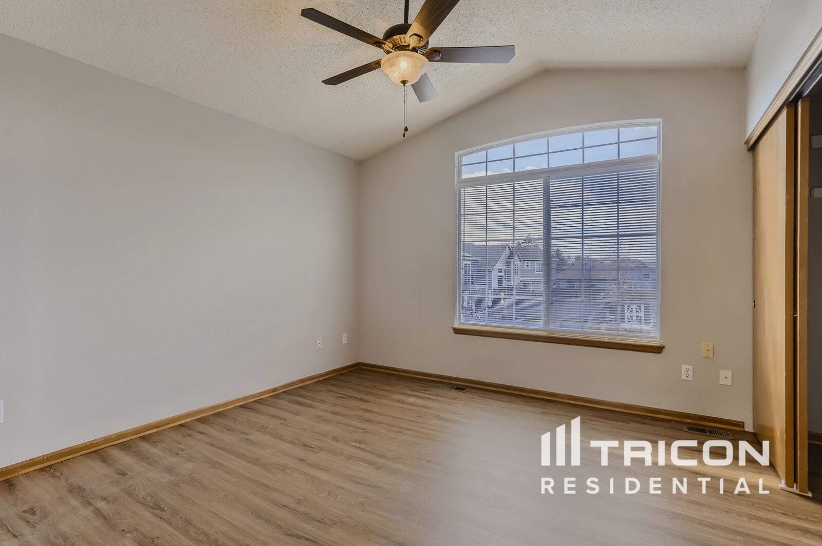 Building Photo - 8852 Clover Meadow Ln