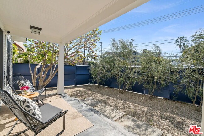 Building Photo - 1510 Electric Ave